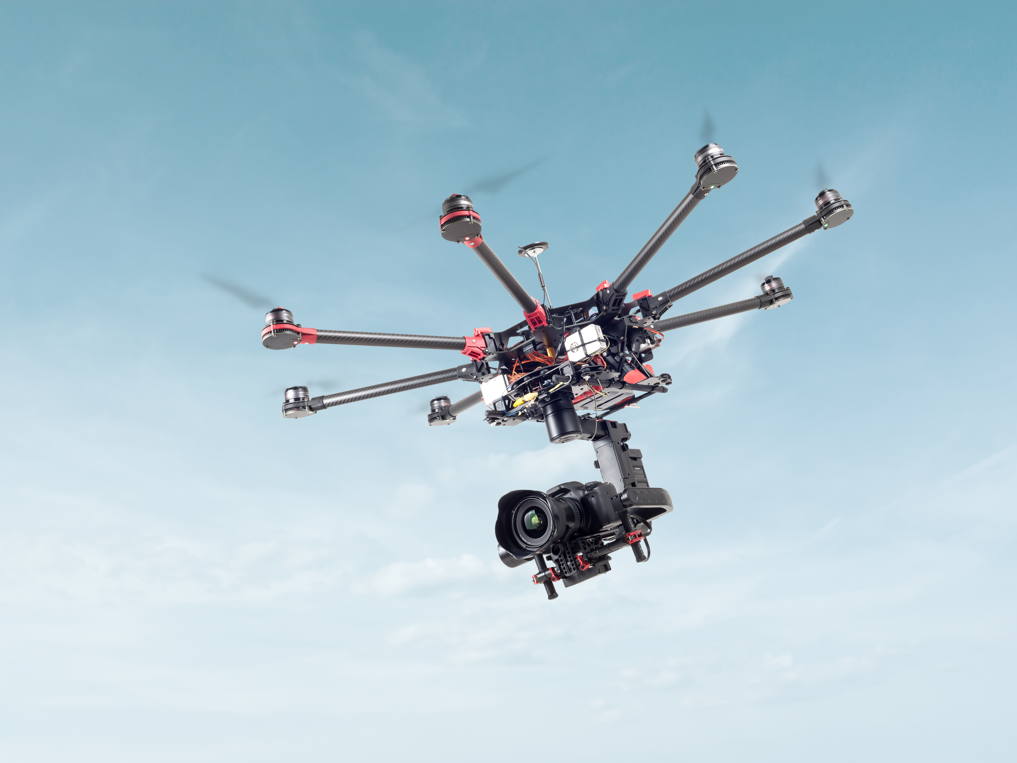 Octocopter mit Kamera Octocopter mit Kamera
